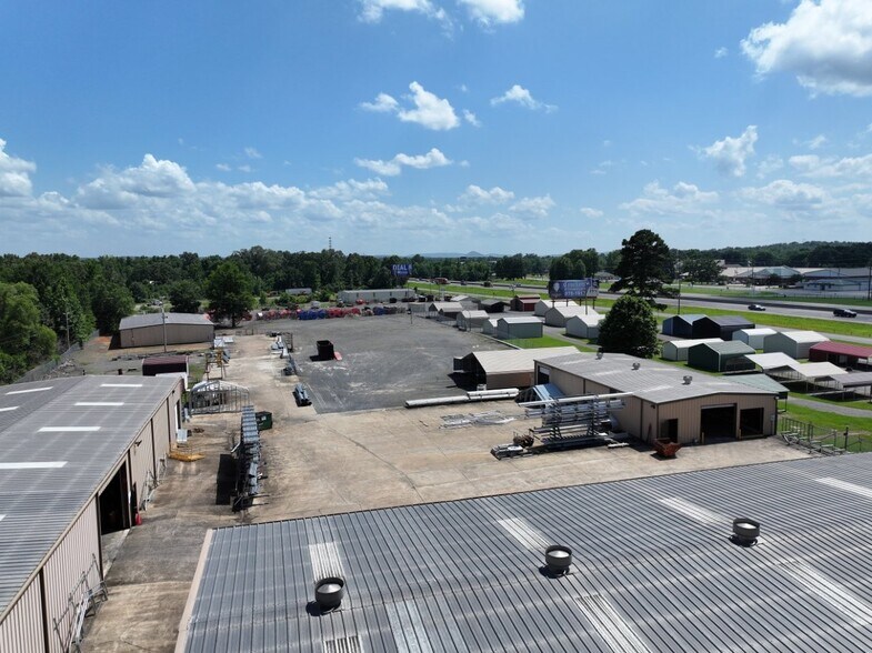 More Photos Of 65-67 Interstate Dr, Mayflower Industrial For Sale