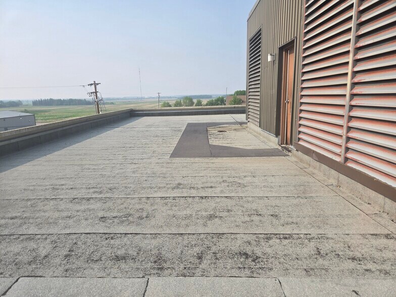 More Photos Of 5201 44 St, Bonnyville Industrial For Sale