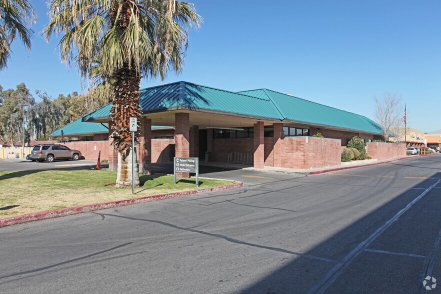 More Photos Of 870 S Rancho Dr, Las Vegas Medical For Sale