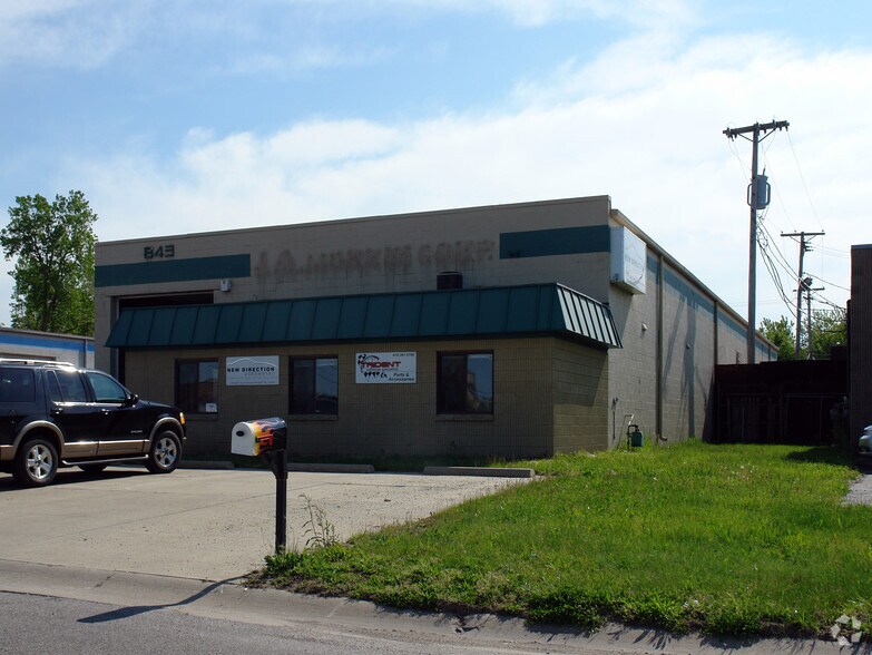 More Photos Of 843 Warehouse Rd, Toledo Warehouse For Lease