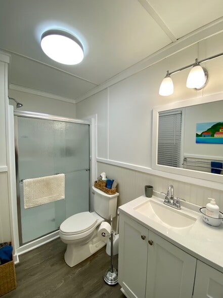 More Photos Of 1909-1911 S Salina St, Syracuse Office For Sale