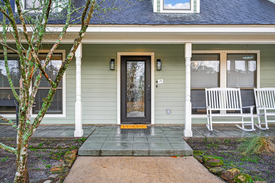 More Photos Of 8911 West Ln, Magnolia Office For Sale