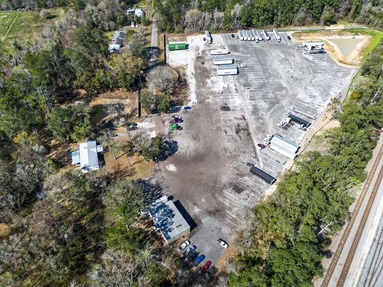 More Photos Of 5196 Pickett Dr, Jacksonville Land For Lease