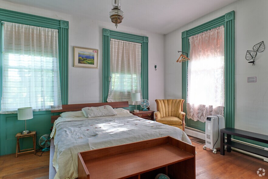 More Photos Of 4966 NY-414, Burdett Specialty For Sale