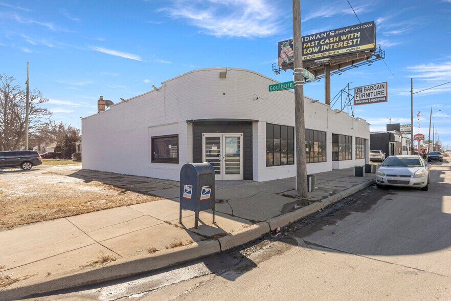 More Photos Of 12744 E 8 Mile Rd, Detroit General Retail For Sale