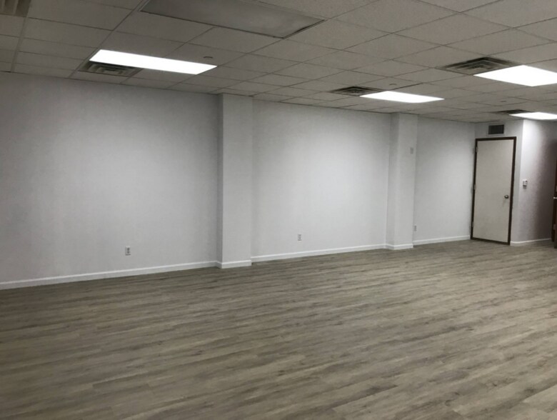 More Photos Of 118-122 Baxter St, New York Office For Lease