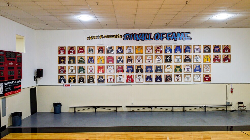 More Photos Of 950 S Central Ave, Compton Schools For Sale