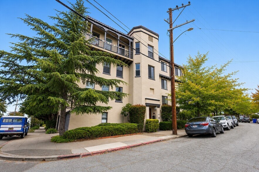 More Photos Of 1001 Warfield Ave, Oakland Apartments For Sale