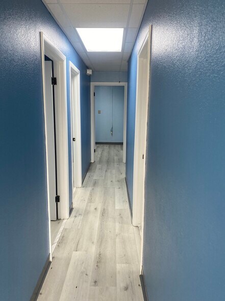 More Photos Of 1401 Applewood Dr, Dalton Medical For Lease
