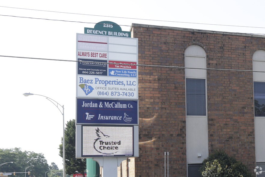 More Photos Of 2315 N Main St, Anderson Office For Lease