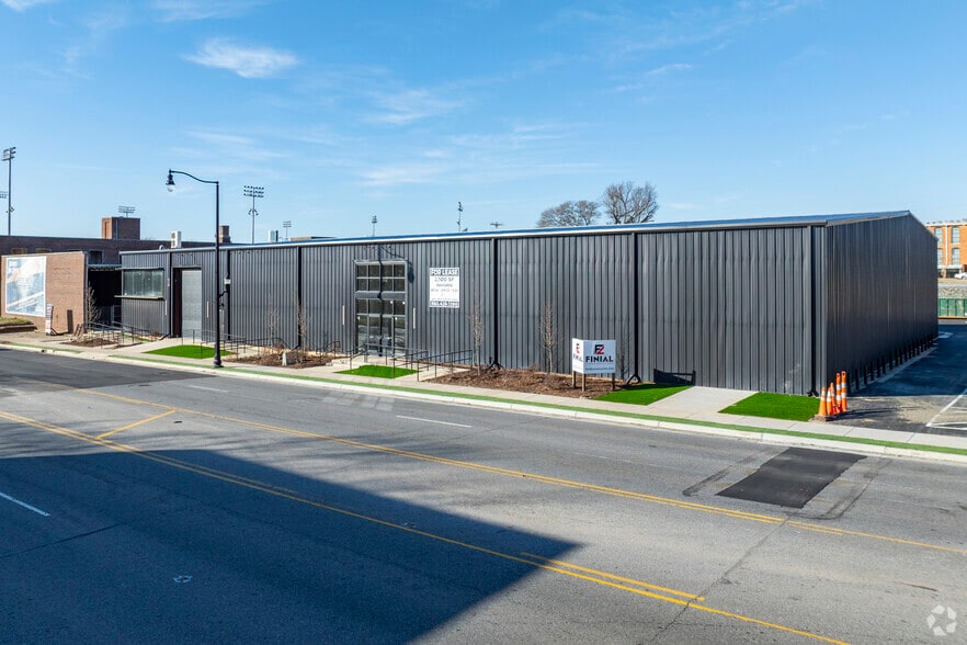 More Photos Of 618 Franklin Blvd, Gastonia Flex For Lease