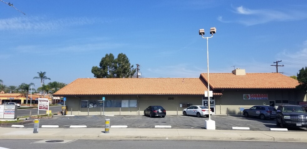 More Photos Of 200 S Beach Blvd, La Habra Medical For Lease