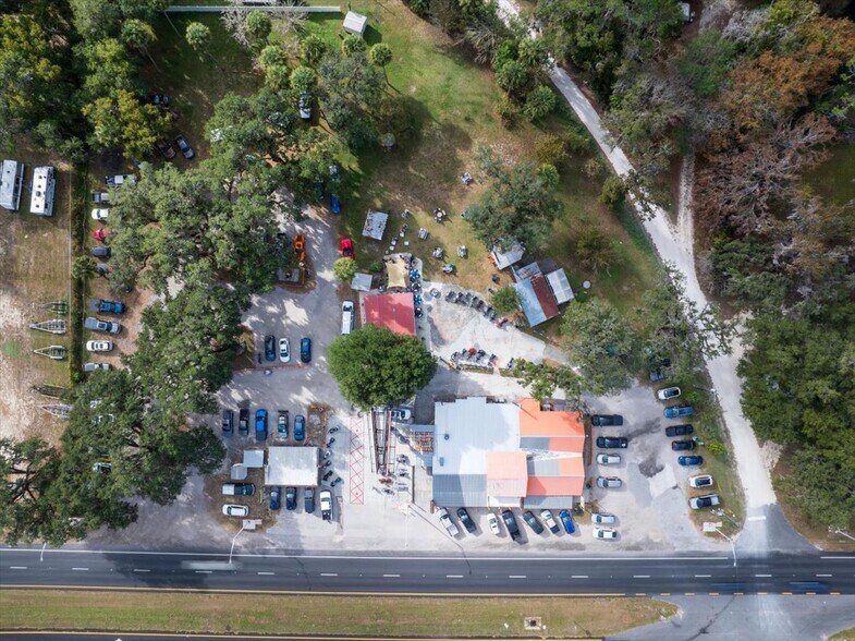 More Photos Of 337 S US Highway 17, East Palatka General Retail For Sale