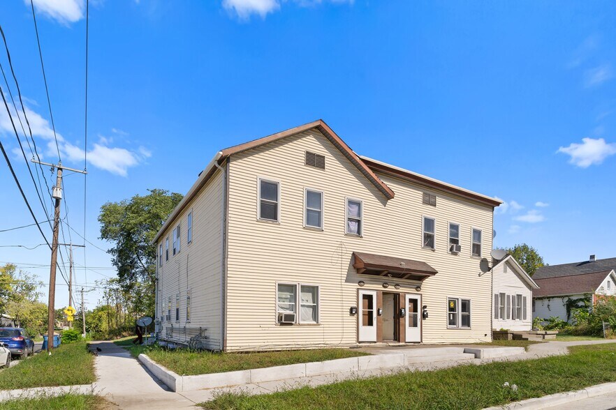 More Photos Of , Toledo Multifamily For Sale