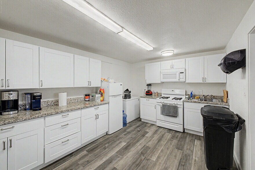 More Photos Of , Tucson Multifamily For Sale