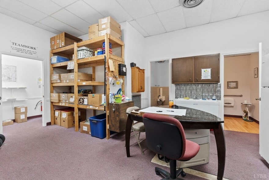 More Photos Of 19 Wadsworth St, Lynchburg Storefront Retail Office For Sale
