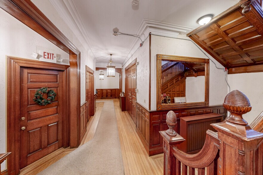 More Photos Of 314 Angell St, Providence Apartments For Sale