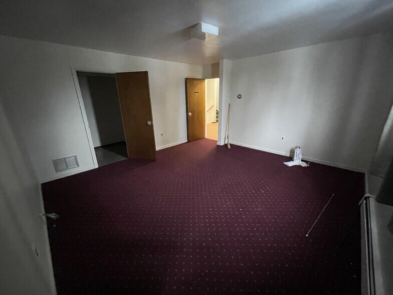 More Photos Of 232 S Home Ave, Pittsburgh Specialty For Sale