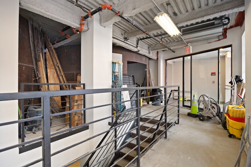 More Photos Of 37 Bridge St, Brooklyn Apartments For Sale