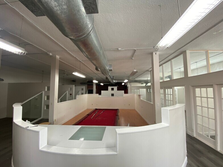 More Photos Of 215-235 S 21st Ave, Hollywood Office For Lease