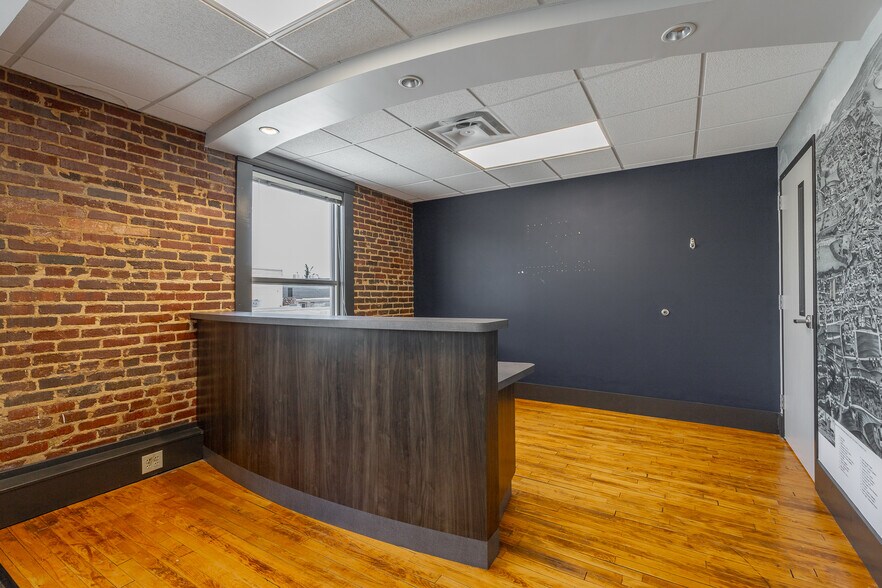 More Photos Of 1410 Cowart St, Chattanooga Loft Creative Space For Sale