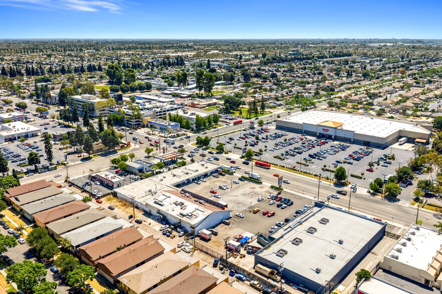 More Photos Of 3321-3337 E South St, Long Beach, Long Beach Storefront For Lease