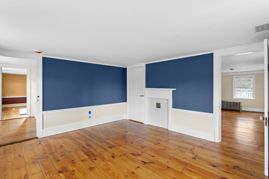 More Photos Of 80 Lafayette Rd, Hampton Falls Freestanding For Sale