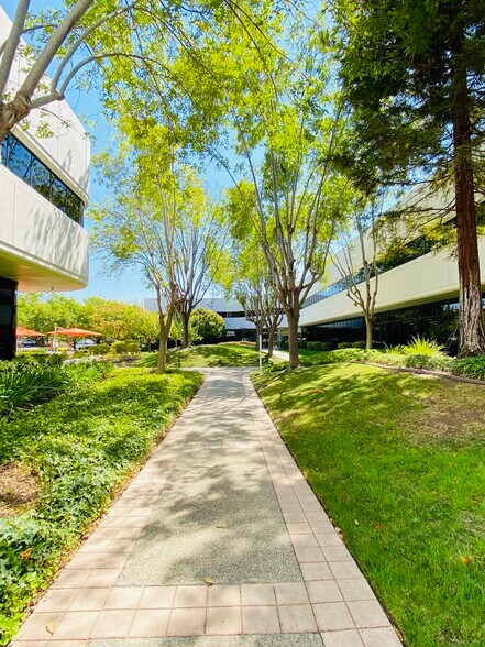 More Photos Of 5225 Hellyer Ave, San Jose Unknown For Lease