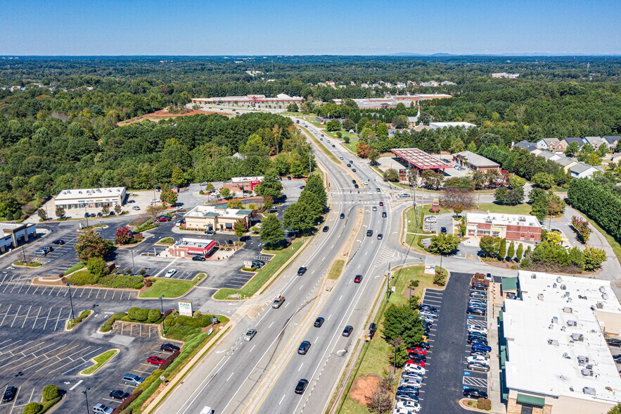 More Photos Of 3375 Sugarloaf Pkwy, Lawrenceville Unknown For Lease
