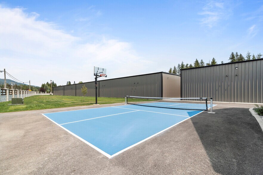 More Photos Of 4002 Boyer rd, Sandpoint Self Storage For Sale