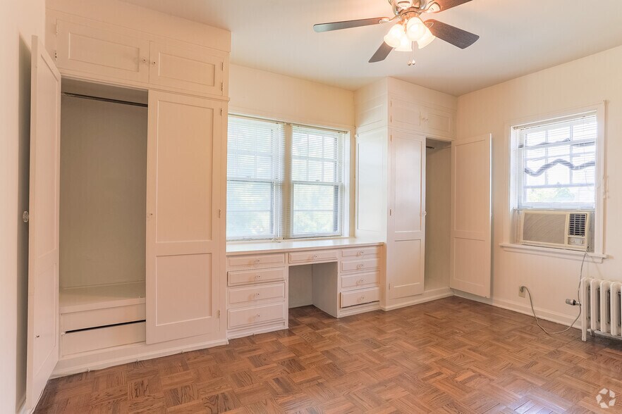 More Photos Of 211 S 37th St, Omaha Apartments For Sale