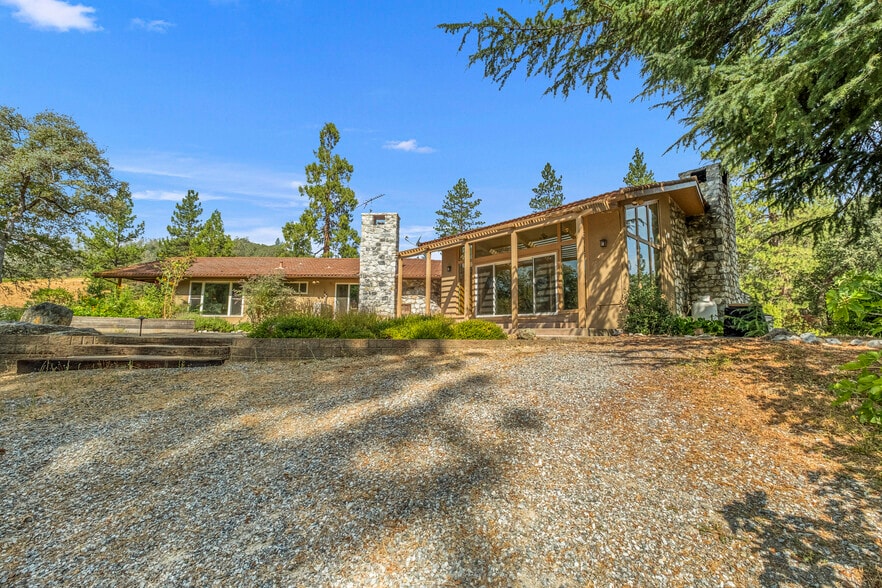 More Photos Of 4282 Pleasant Valley Rd, Placerville Specialty For Sale