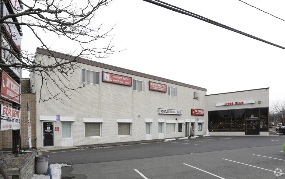 More Photos Of 196-210 E Route 59, Nanuet Storefront Retail Office For Lease