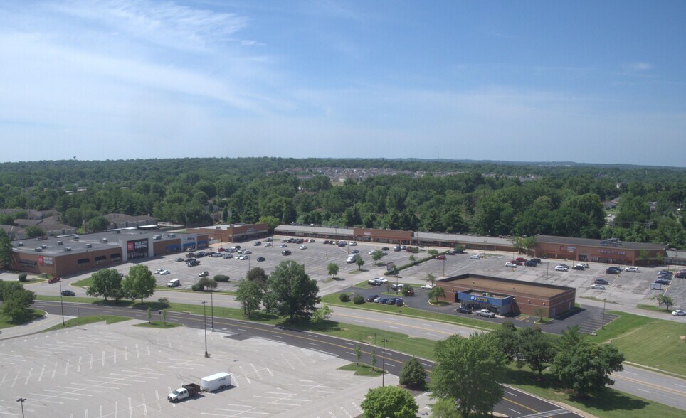 More Photos Of 200-288 Mid Rivers Ctr, Saint Peters General Retail For Lease