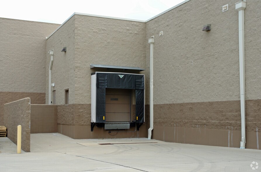 More Photos Of 5205 N Garland Ave, Garland General Retail For Sale