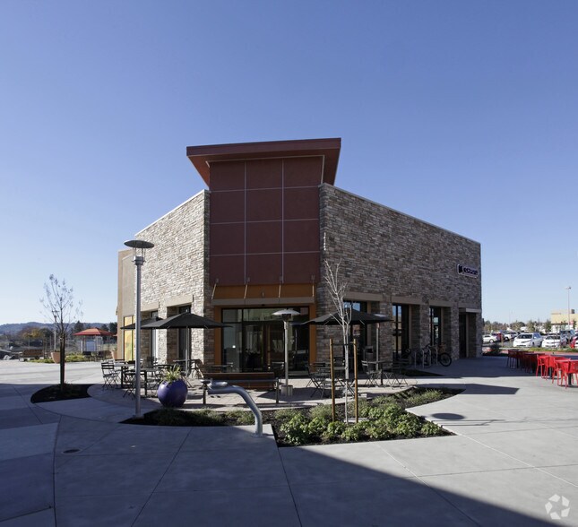 More Photos Of E Washington Pl & Highway 101, Petaluma Unknown For Lease