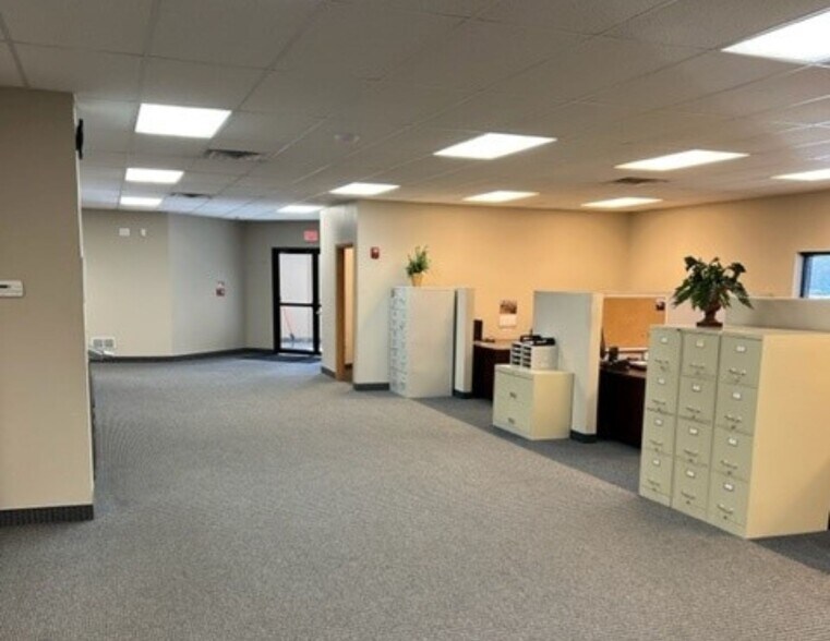 More Photos Of 1919 Case Pky N, Twinsburg Warehouse For Sale