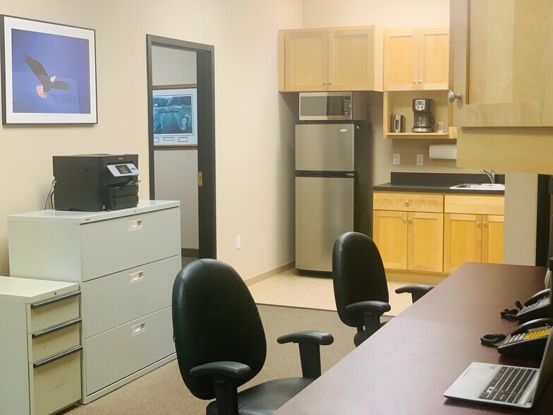 More Photos Of 9180 Estero Park Commons Blvd, Estero Medical For Sale