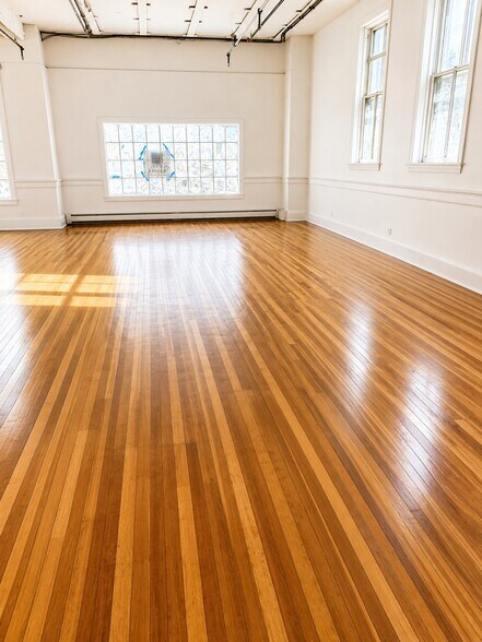 More Photos Of 69 S Pleasant St, Amherst Apartments For Lease