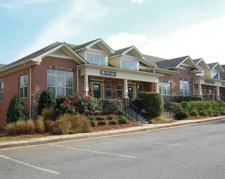 Primary Photo Of 1110 Satellite Blvd, Suwanee Medical For Lease