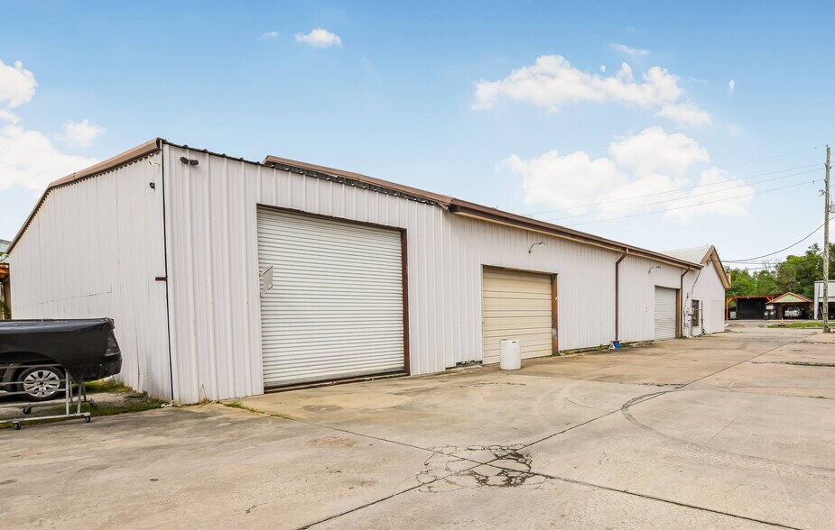 More Photos Of 5219 FM 2100, Crosby Industrial For Sale