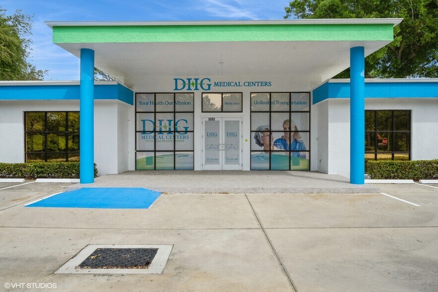 Primary Photo Of 3333 20th St, Vero Beach Medical For Sale