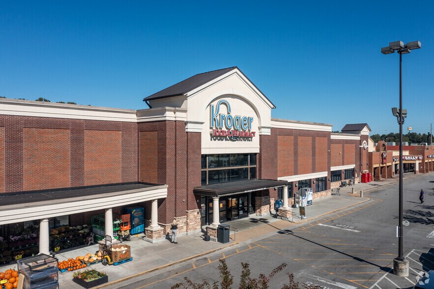 More Photos Of 156 Tom Hill SR Blvd, Macon-Bibb Unknown For Lease