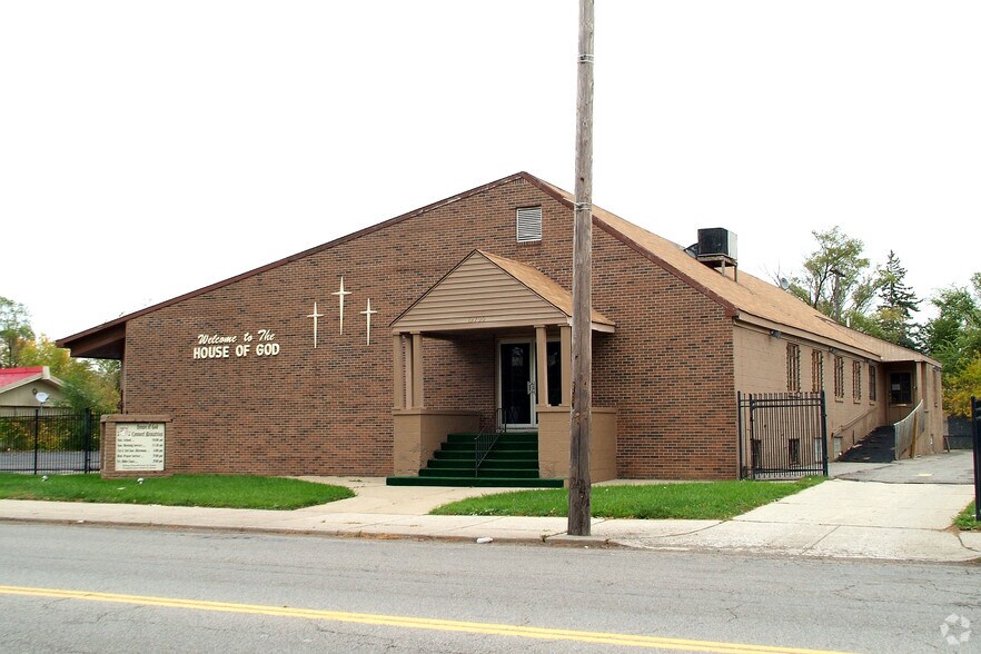 More Photos Of 12700 Schaefer Hwy, Detroit Religious Facility For Sale