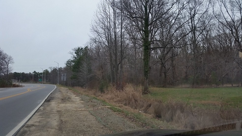 More Photos Of US Route 50/301 @ Chester River Beach Rd, Grasonville Land For Sale