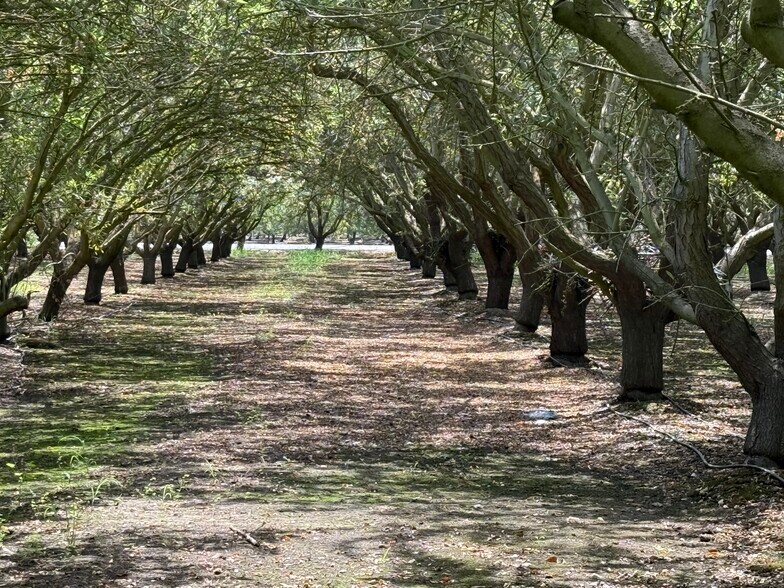 More Photos Of Yosemite Blvd @ Fairland Ave, Modesto Land For Sale