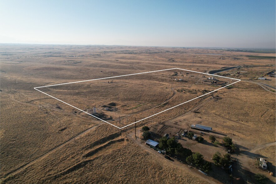 More Photos Of 20 Acres in Kern County Rd, Bakersfield Land For Sale