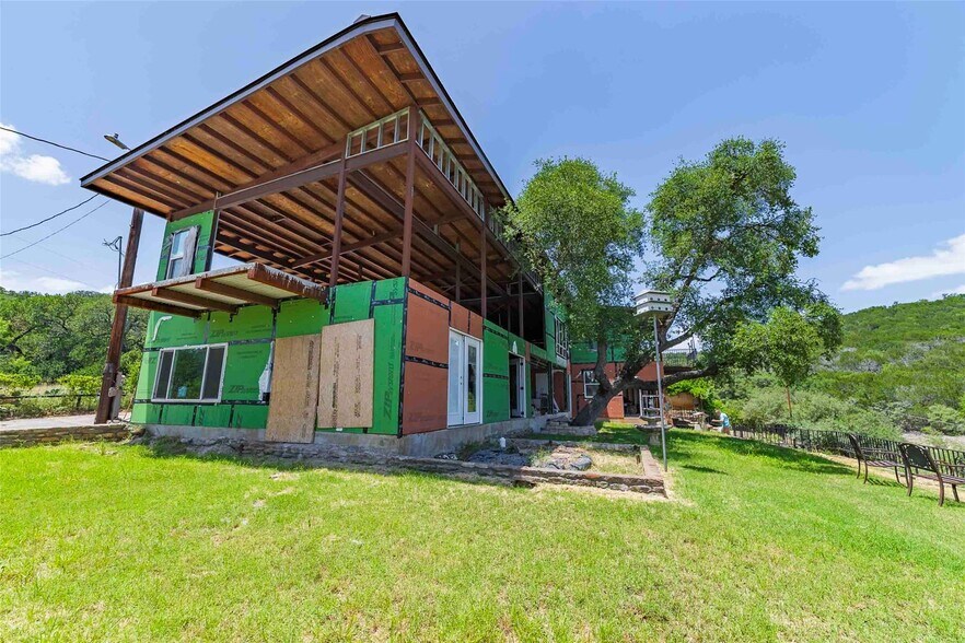 More Photos Of 325 Eagle Rest Ln, Burnet Marina For Sale