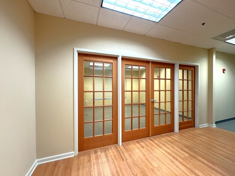 More Photos Of 2700 N Berkeley Lake Rd, Duluth Serviced Offices For Sale