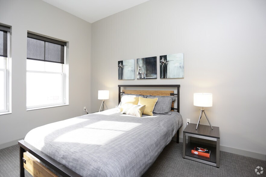 More Photos Of 415 Bridge St NW, Grand Rapids Apartments For Lease
